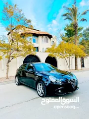  6 ألفا روميو جوليتا 2015