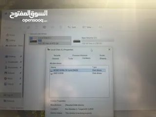  8 ‎لابتوب ديل جهاز توب نظافة كيبورد مضيئ كل المعلومات معاه وشاحنه بسعر منخفض جداً البيع لداعي السفر