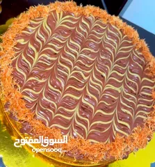  16 كيكة الكوكيز المحشية بحشوة الشوكلاتة بحجم 22سم تكفي ل6-8 اشخاص