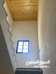  17 منزل مميز للبيع في الزرقاء  من المالك مباشرة