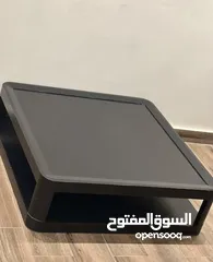  2 طاولات لون اسود