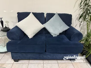  1 للبيع 3 كنب ( ثلاثي / 2 ثنائي)