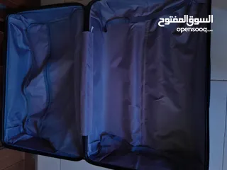  11 حقيبة سفر فخمة جديدة لون اسود حجم كبير