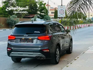  9 سنتافية هونداي