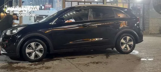  1 KIA NERO 2018