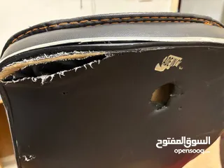  3 مكتب مع ماوس باد.. المكتب استعمال منزلي للدراسة ونظيف... مع كرسي اصلي أمريكي.. سعر حرق الاثنين ب 25