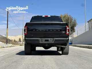  7 2022 FORD F-150 Platinum Hybrid Black-Edition