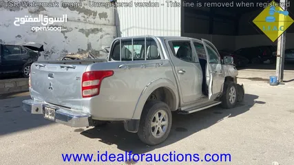  4 ميتسوبيشي 4X4 L200 2016 mitsubishi