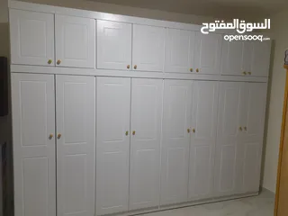  6 خزائن ملابس خشب لامنيت 18م حجم كبير قياس 320 عرض  ارتفاع 240 تفصيل حسب المقاس الون اختياري  كفاله خم