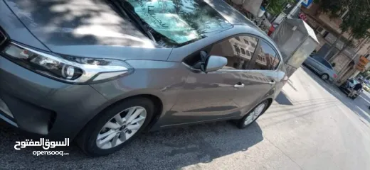  2 Kia K3 Diesel 2017