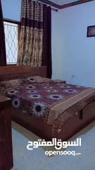  5 شقة ارضية للبيع مساحة البناء كما موضوح في الإعلان مع ساعة كهرباء و عداد ماء و خزان إضافي