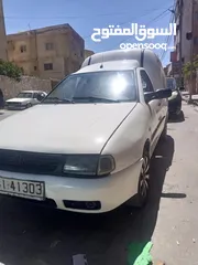  13 فوكس فاجن كادي