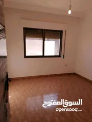  12 شقة مميزة في عبدون بسعر لقطة للبيع من المالك مباشرة بعبدون