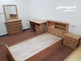  16 خصومات تصل الى 50% لدى مفروشات الأناقة الذهبية
