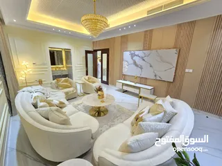  8 *** فيلا فاخرة مفروشة للبيع في الزاهية **Luxury furnished villa for sale in Al Zahia