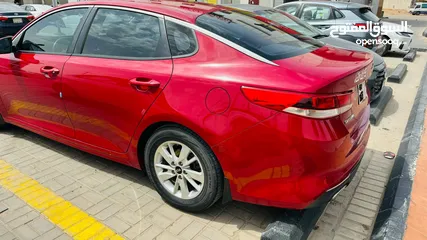  5 Kia Optima standard Plus