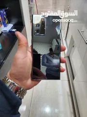  6 سامسونج جلاكسي نوت 20 الترا مستخدم