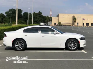  14 charger ،2016 GCC V6 ،Full Options, sunroof, Low mileage