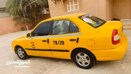  8 تاكسي للبيع