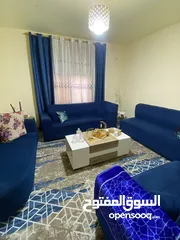  3 طقم كنب وطاولات وسجاده للبيع