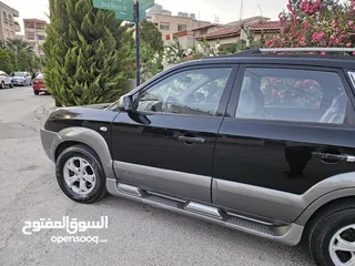  3 Hyundai Tuscan