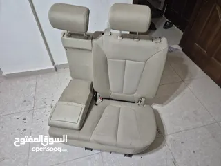 2 كرسي سنتافيه مزدوج الصف الثاني بحاله جيده اابيع