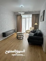  7 فرصة رائعة للسكن أو الاستثمار في قلب تبليسي! شقة حديثة البناء في موقع مميز على شارع Tarili