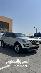  7 بسعر لقطة فورد عائلية سبع ركاب دفع رباعي موديل 2016 Ford Explorer