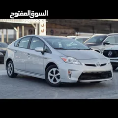  2 TOYOTA PRIUS 2015