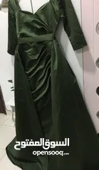  5 فستان سواريه ب5دينار XL جديد تماما وغير مستعمل