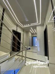  20 شقق فاخرة 142 متر بأجمل مناطق شفا بدران الكوم تشطيب مميز واسعار مناسبة طابق اول وطابق ثاني