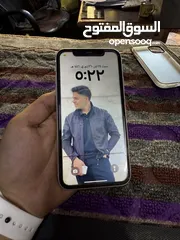  1 آيفون 11 بطاريه 88 بسعر اللقطه