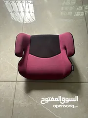  1 Booster seat - بوستر  مقعد سيارة معزز