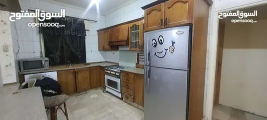  6 شقه للبيع في الجاردنز