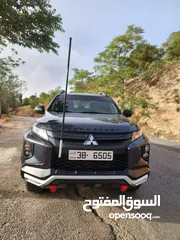  14 متسوبيشي l200