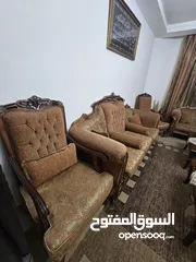  2 طقم كنب زان 14 مقعد بحالة ممتازة