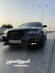  8 كرايسلر 300S 2021