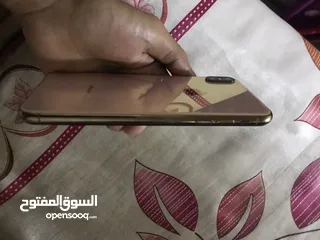  6 ايفون xs ماكس ذاكره 256 جهاز نظيف كامل ملحقات 