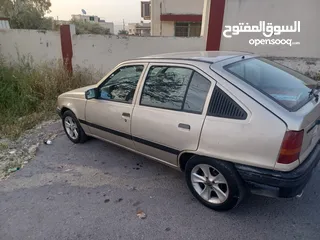  5 كاديت 90 شمباني نخب