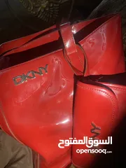 1 حقيبة الترند حقيبة الأنوثه والجمال DKNY bag بحجم كبير وبتصميم اكثر من أنيق جذااااابه