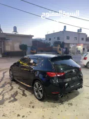  8 سيات ليون 2016 (أوتمات) / مميزة وبحالة الشركة وبسعر مميز عالكاش فقط