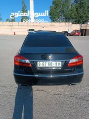  3 هيونداي جينيسس 2013