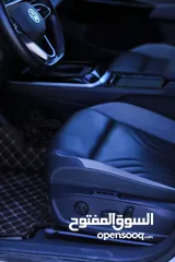  14 VOLKSWAGEN ID.4 CROZZ PRO  2022