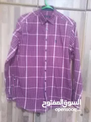  13 قمصان رجالي و وولادي جميع المقاسات ماركة زارا وبولو بأسعار مخفضة القميص ب دينارين