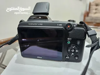  5 بحالة  ممتازة Nikon Coolpix L320