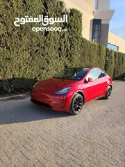  10 تيسلا  model y 2022 لون مميز وممشى قليل