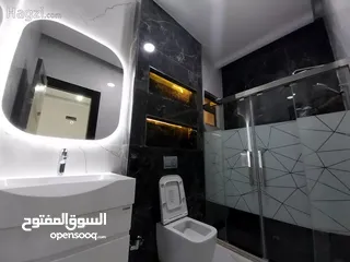  11 شقه طابق اول بمساحه 165 م للبيع في الصويفيه ( Property ID : 31312 )