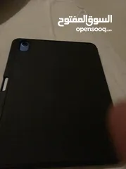  3 Ipad 10th generation مستعمل 4 شهور بحالة الجديد