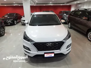  3 Hyundai Tucson 2020 for sale white in excellent condition