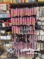  9 محل نثريات وأدوات منزليه موقع مميز ضاحية الأمير حسن على شارع رئيسي للبيع  مساحه ممتازة مع سده داخليه